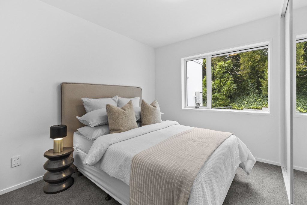  at 8C Arotau Place, Grafton, Auckland