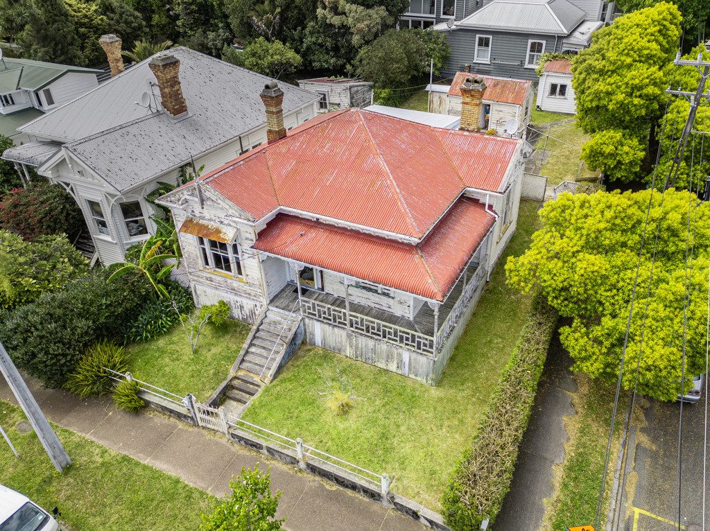  at 122 Crummer Road, Grey Lynn, Auckland