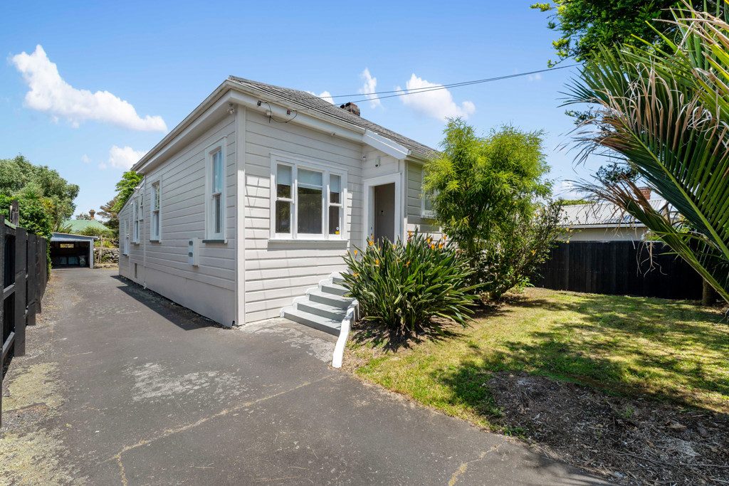  at 16 Tawari Street, Mount Eden, Auckland