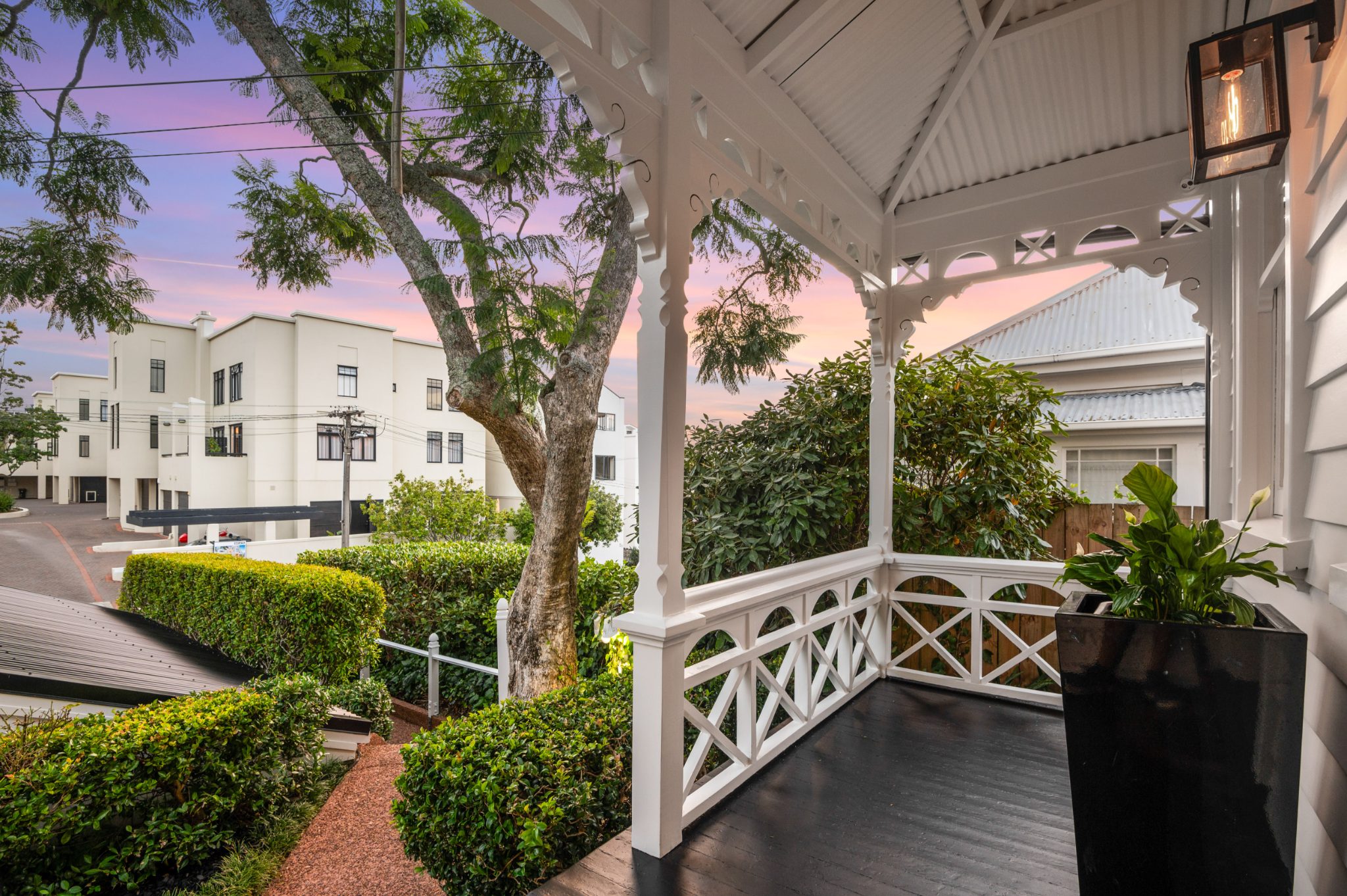  at 16 Cleveland Road, Parnell, Auckland