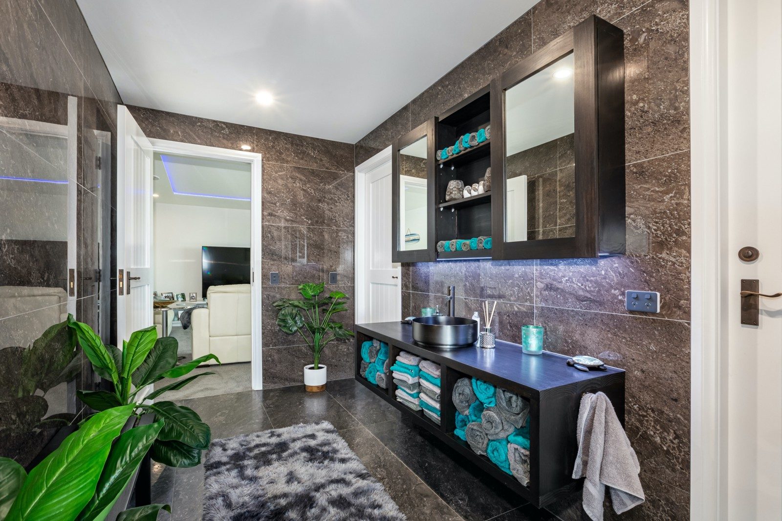  at 87 Rutherford Drive, Waikanae Beach, Kapiti Coast, Wellington
