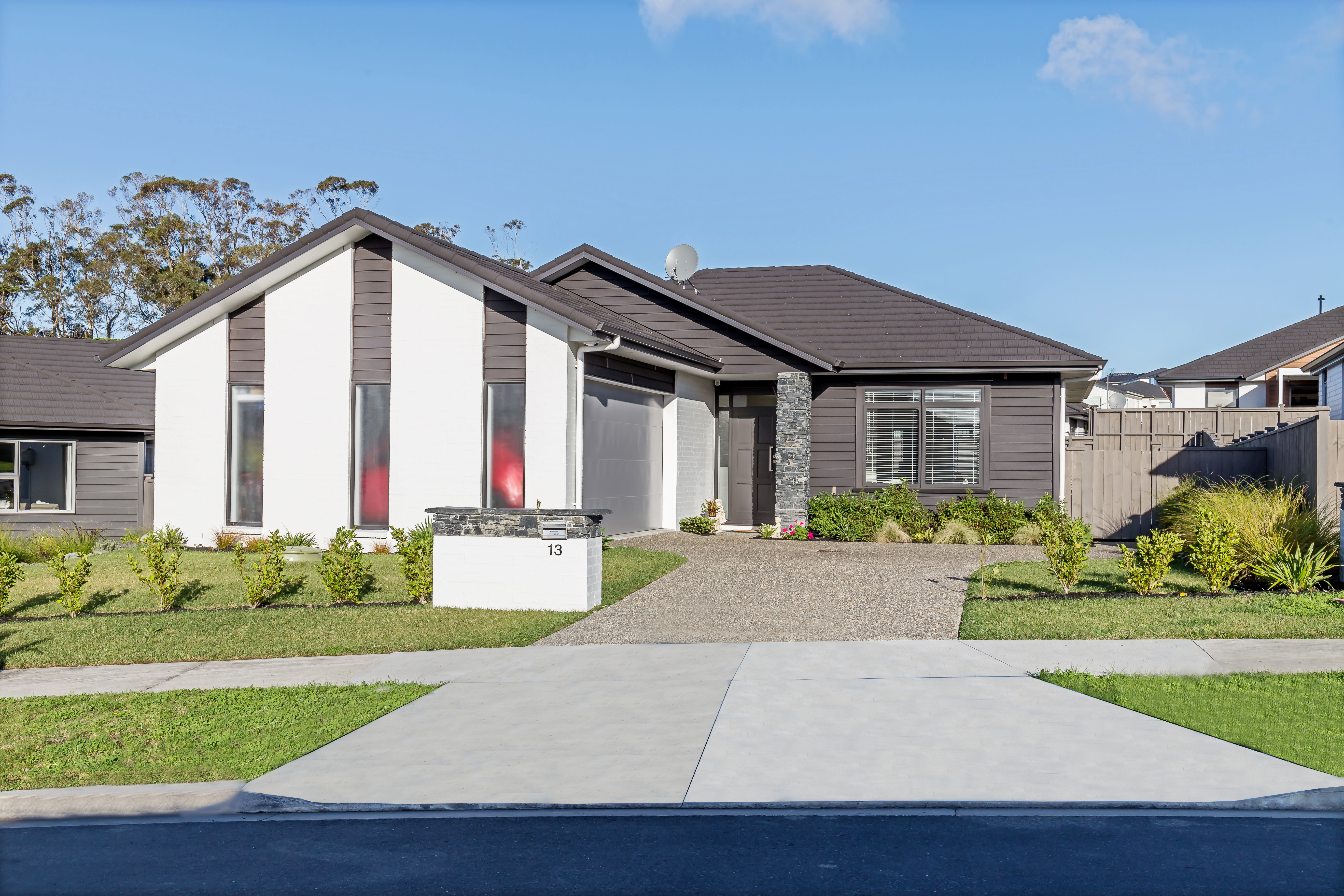 Free property data for 13 Pitsaw Lane, Silverdale homes.co.nz