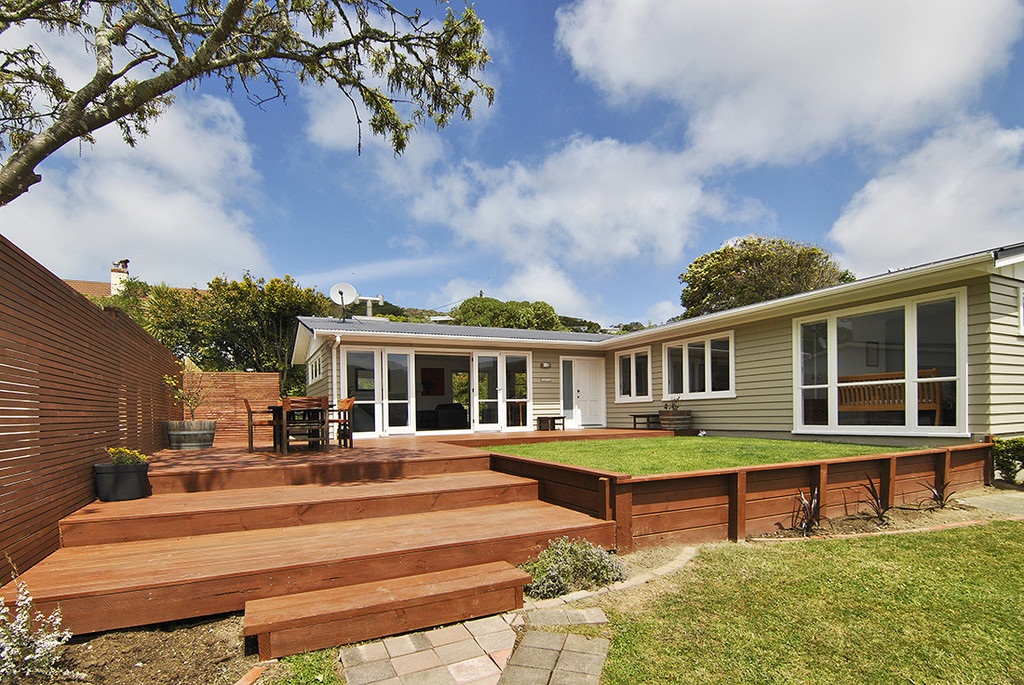 Free property data for 35 Bombay Street, Ngaio, Wellington homes.co.nz