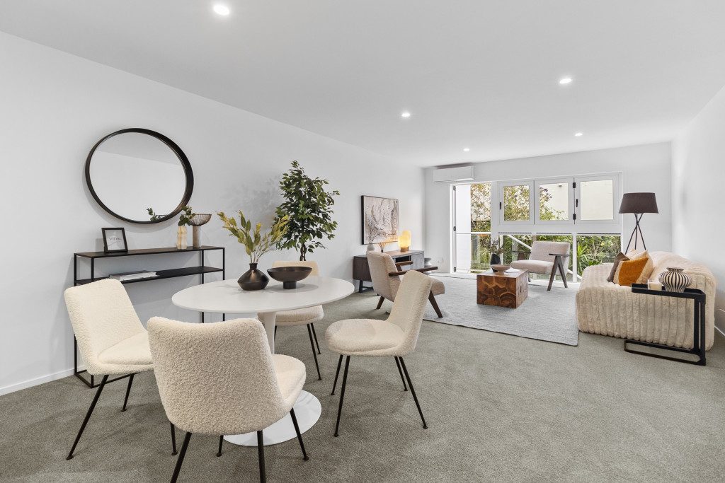  at 8C Arotau Place, Grafton, Auckland