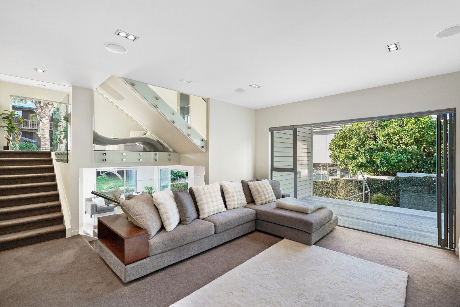  at 32 The Glen, Remuera, Auckland