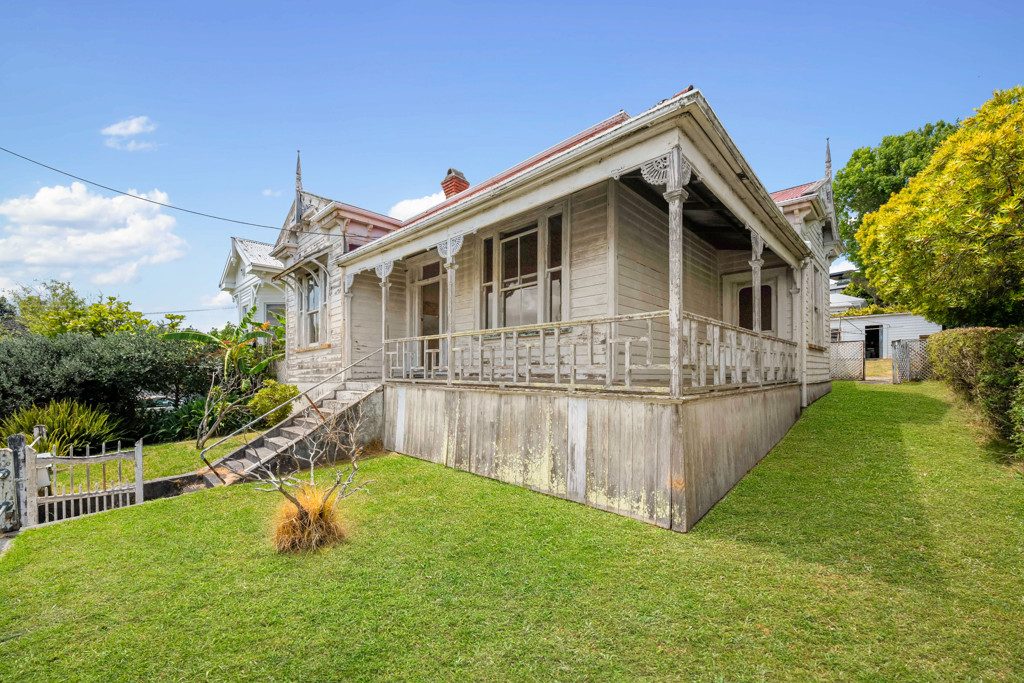 at 122 Crummer Road, Grey Lynn, Auckland
