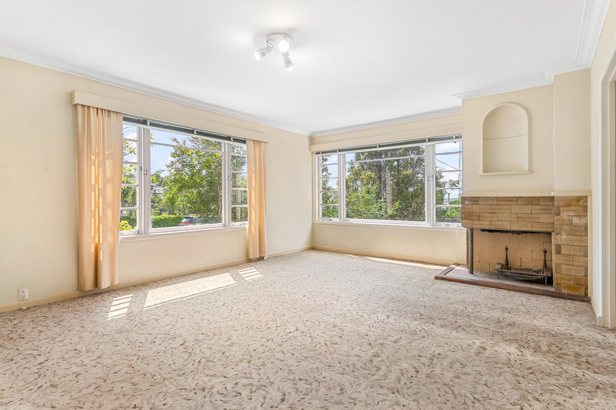 at 15 Glenbrook Street, Remuera, Auckland
