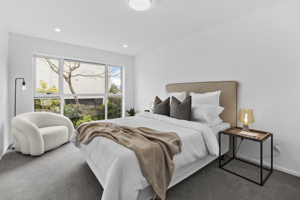  at 8C Arotau Place, Grafton, Auckland