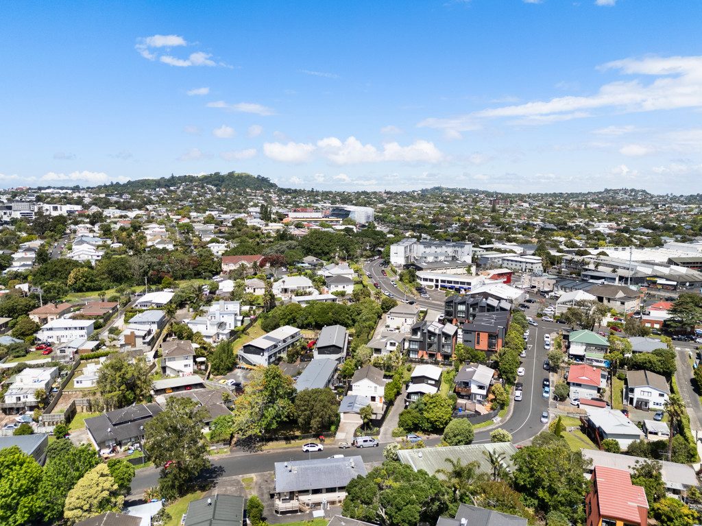  at 5 Don Croot Street, Western Springs, Auckland City, Auckland