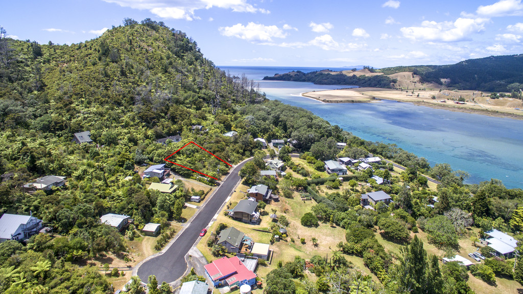 Free property data for 18 Ngahere Terrace, Opoutere homes.co.nz