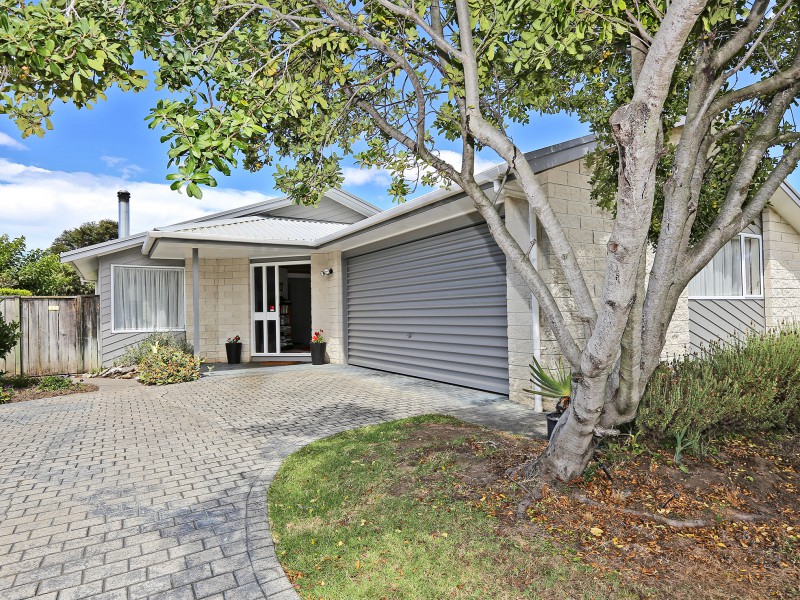 Free property data for 65 O'Dowd Road, Taradale, Napier homes.co.nz