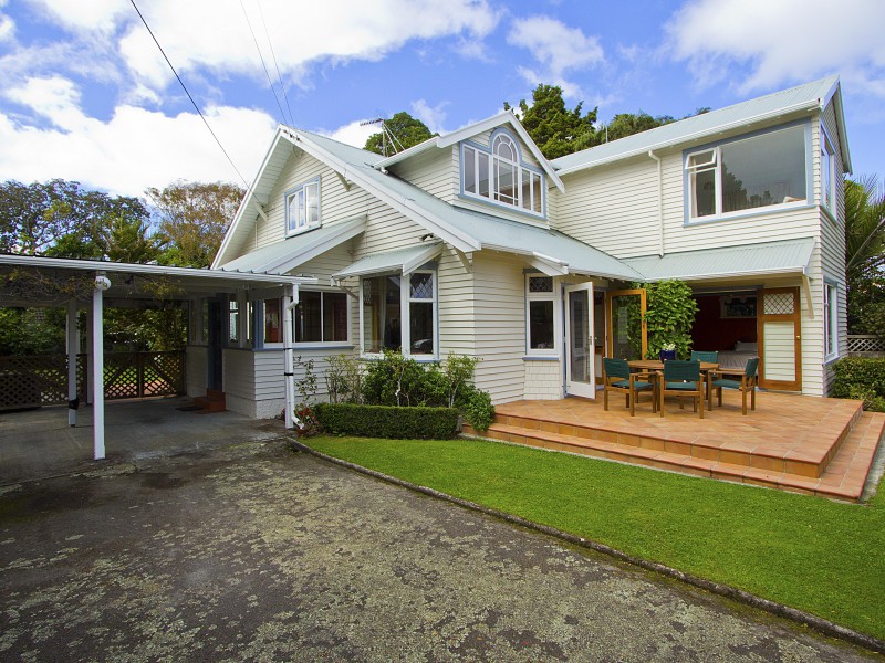 Free property data for 70 Penrose Street, Woburn, Lower Hutt homes.co.nz