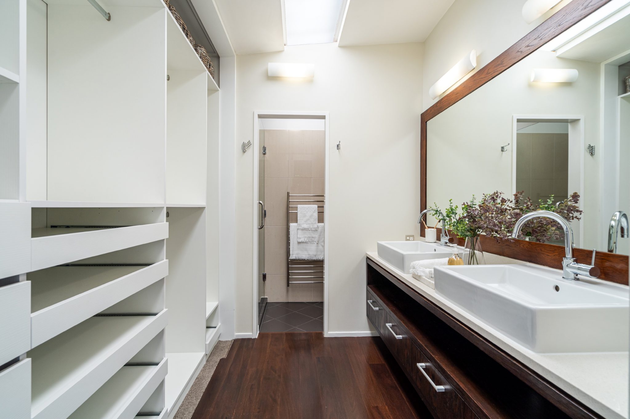  at 2/7 Sentinel Road, Herne Bay, Auckland