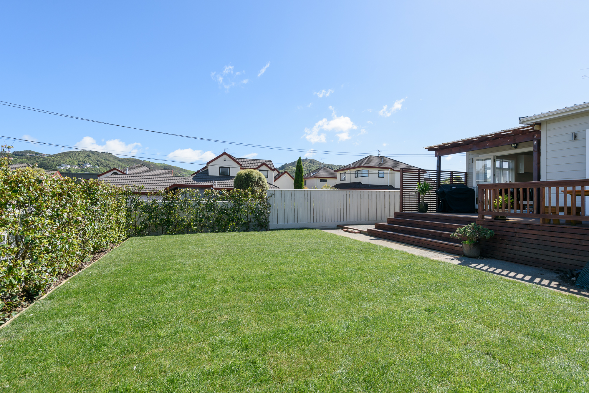 Free property data for 18 Campbell Street, Karori, Wellington homes.co.nz