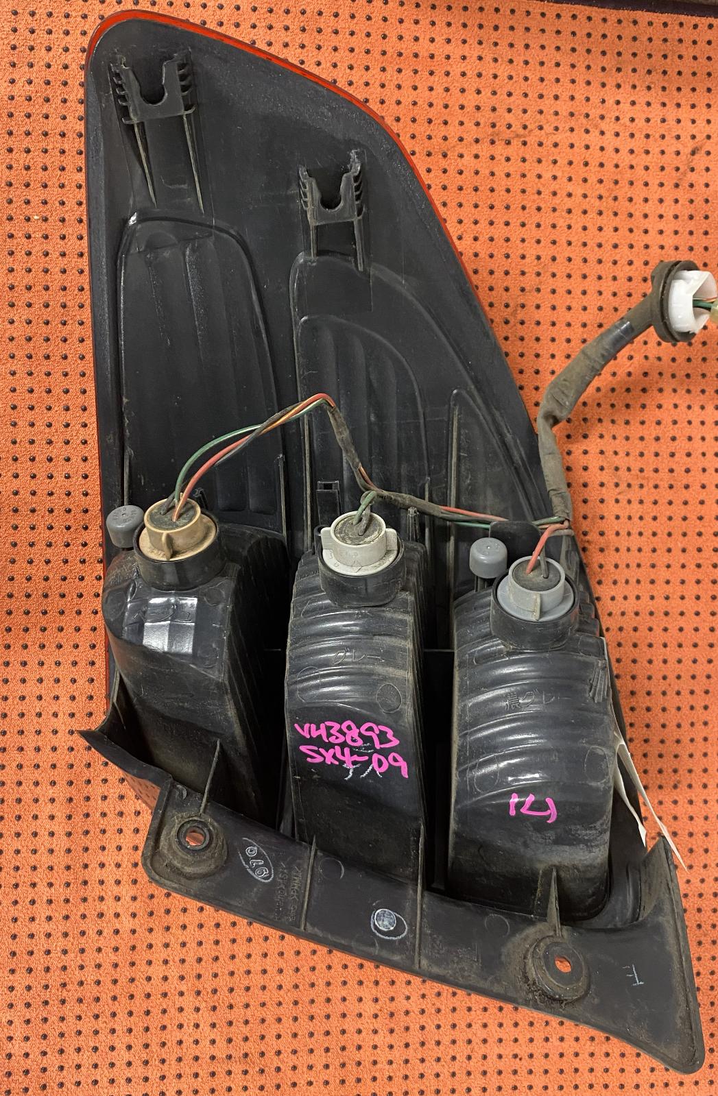 View Auto part Left Taillight Suzuki Sx4 2009