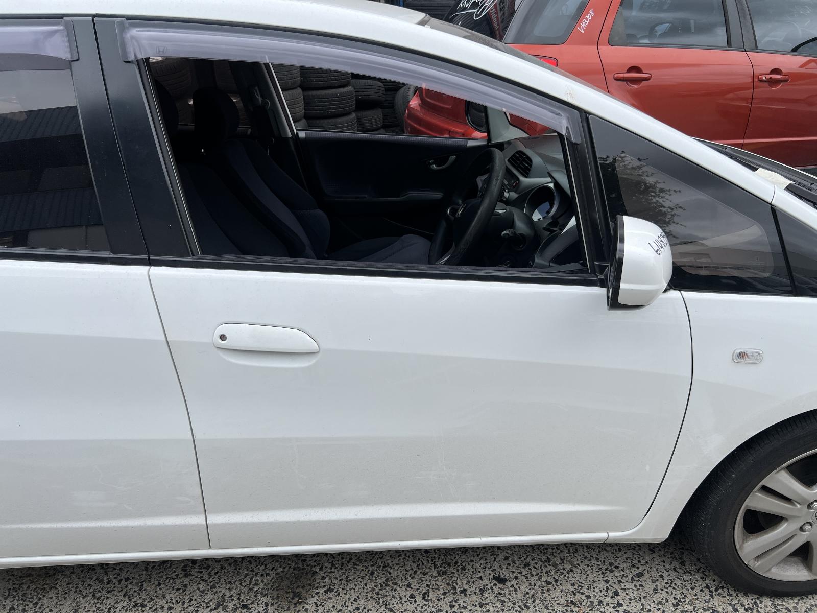 View Auto part Battery Terminal Honda Jazz 2009