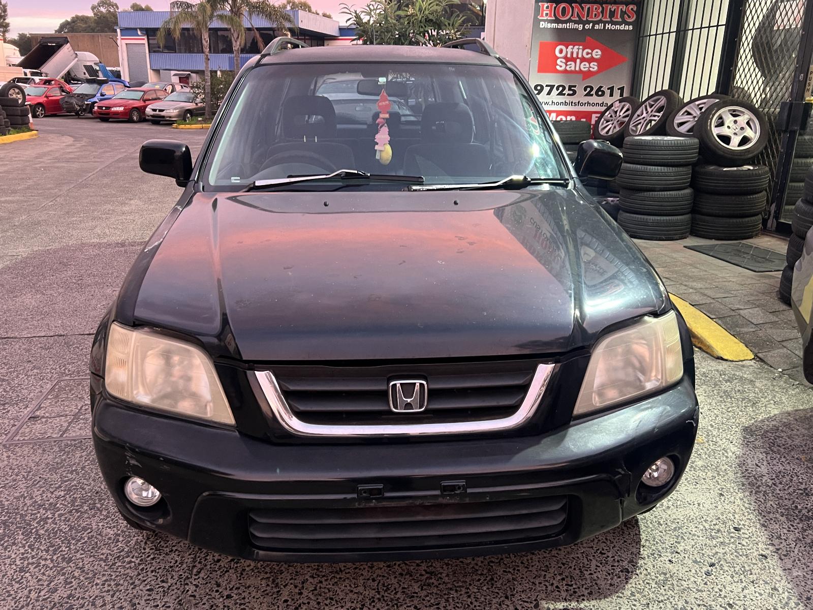 View Auto part Left Driveshaft Honda Crv 2000