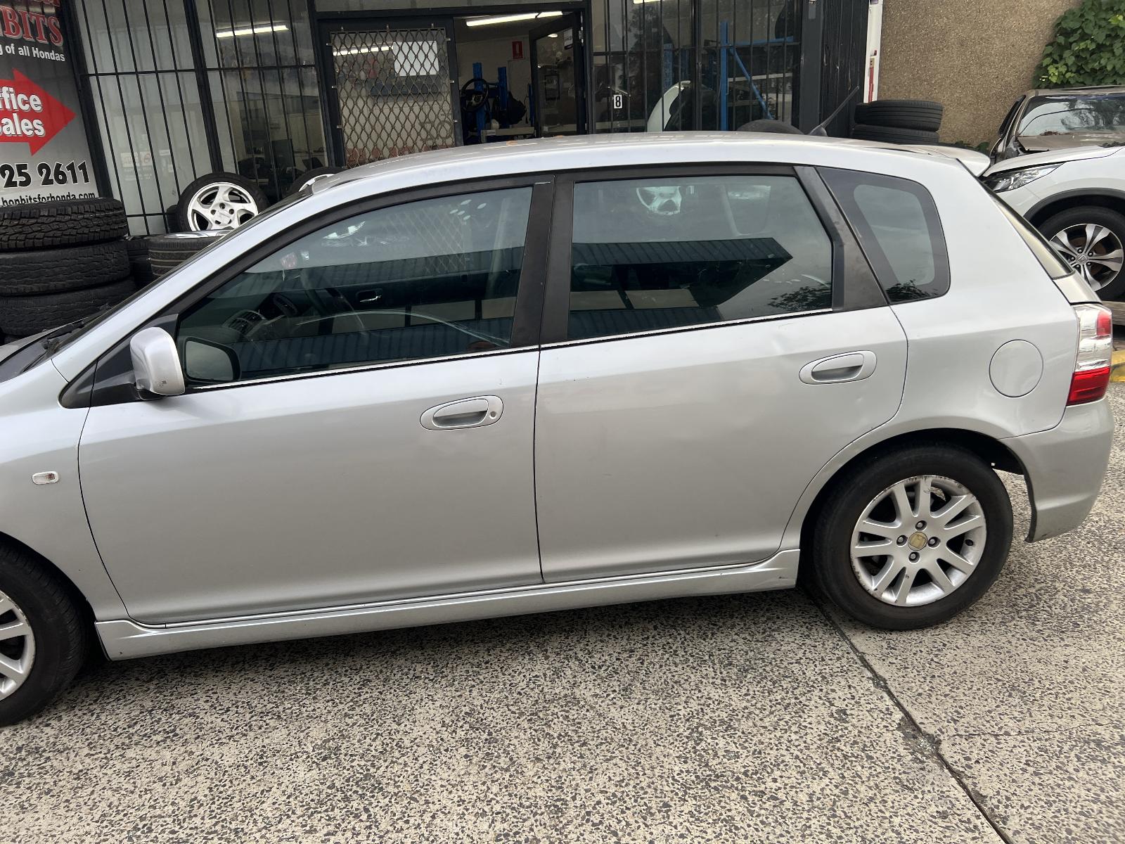 View Auto part Engine Honda Civic 2004