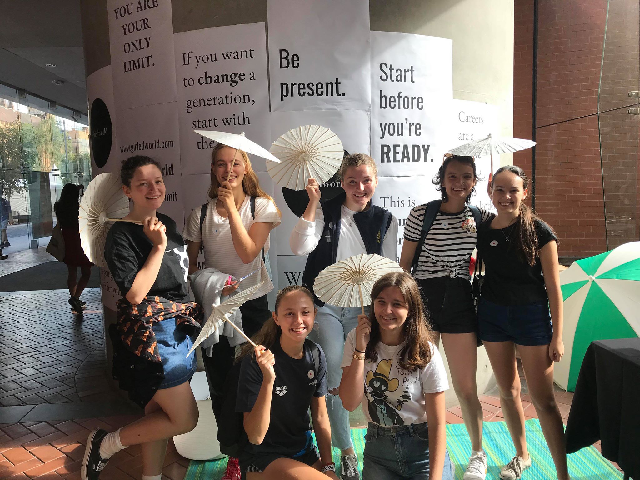 igs-students-girledworld-WOW-summit-2019-group