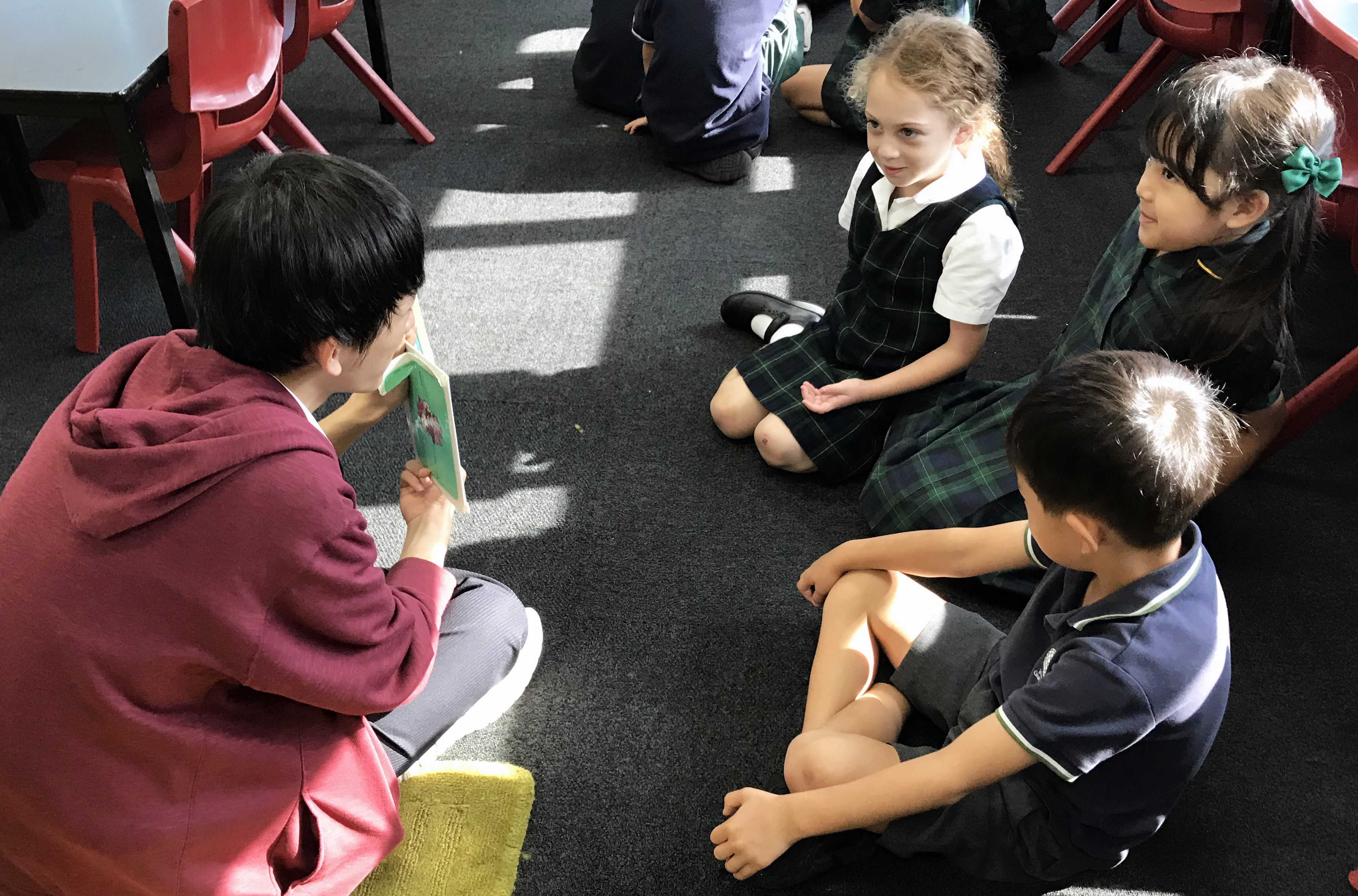 igs-year-1-students-work-with-japanese-visiting-students