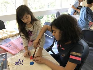Craft activities at Japanese language camp