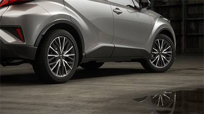18 Alloy Wheels - Machined Black
