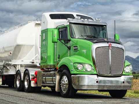 powered by paccar