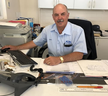 Let the team at Barry's Motors find you a great deal!