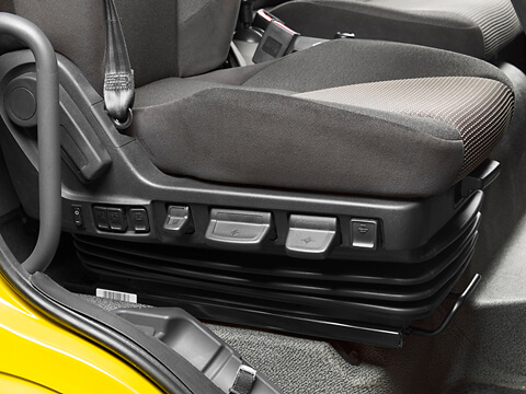 fully adjustable seats