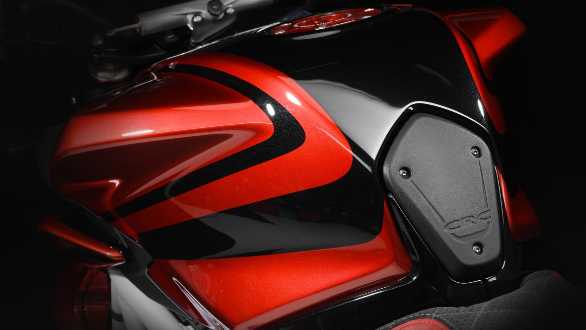 MV Agusta-2018 BRUTALE 800 RR LH 44