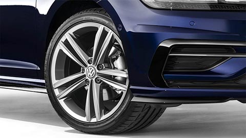 Volkswagen Golf Safety