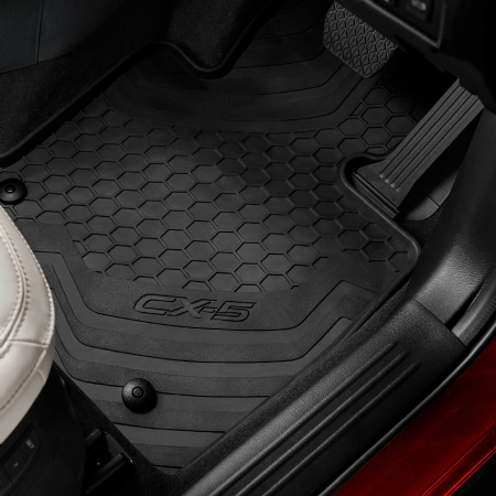 cx-5_accessory_rubber_floormat