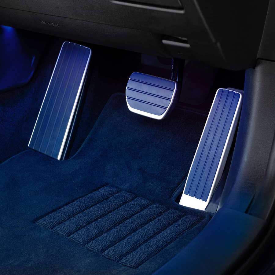 mazda3_sports_pedals_at