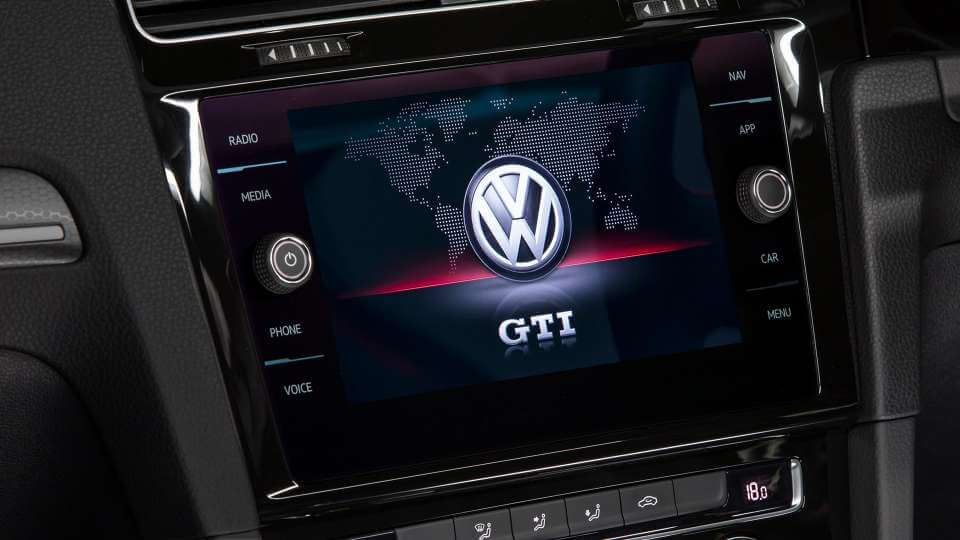golf-gti-technology-1