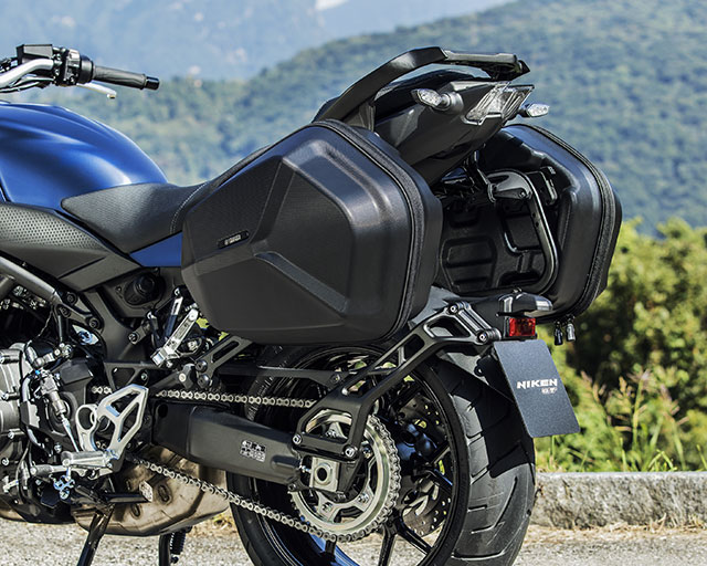 FULLY-EQUIPPED ALL WEATHER SPORT TOURER