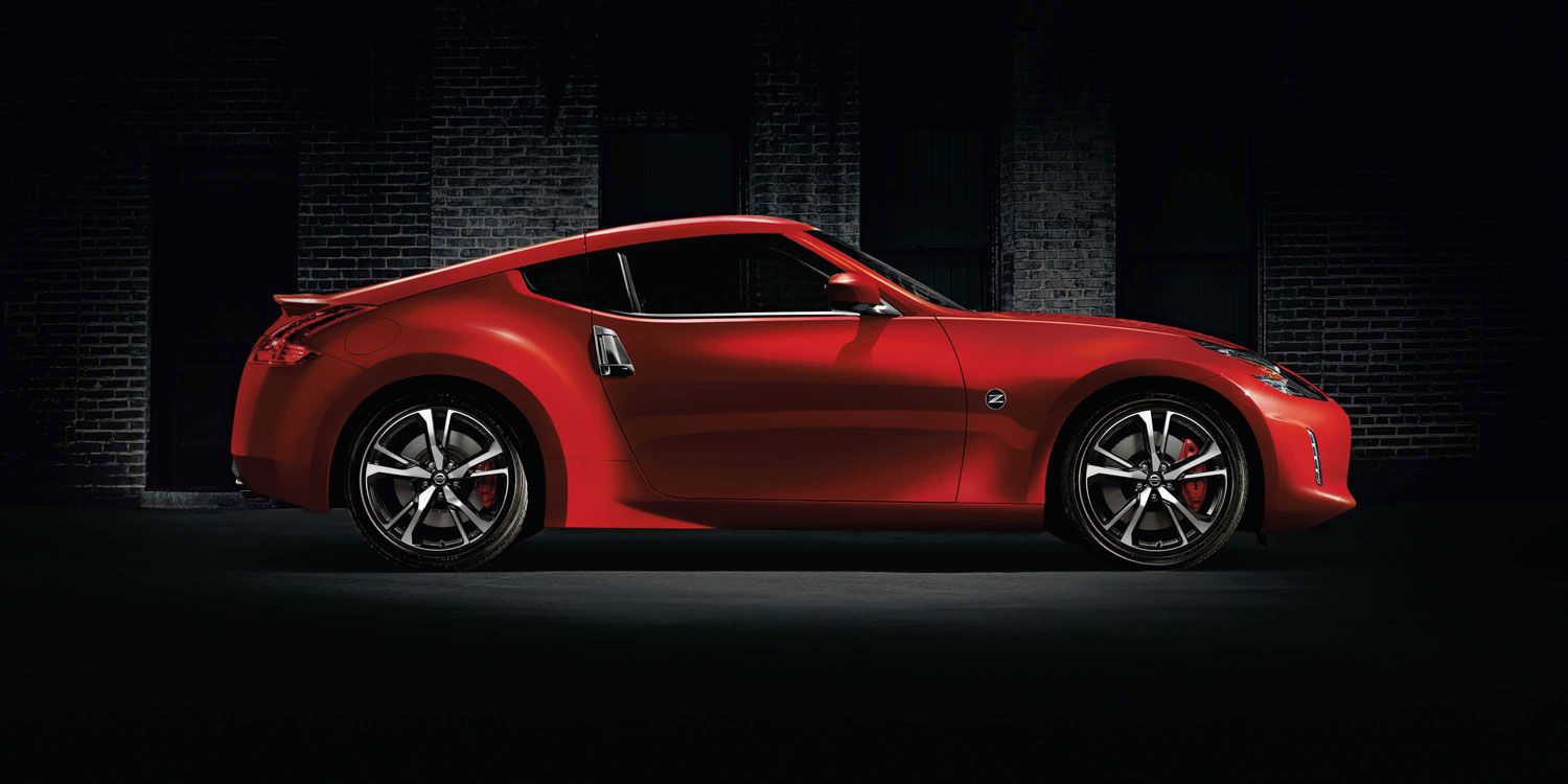 Nissan 370Z Side profile