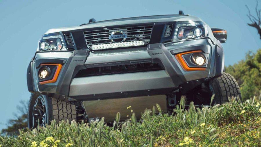 navara-n-trek-warrior-bullbar-led-bar