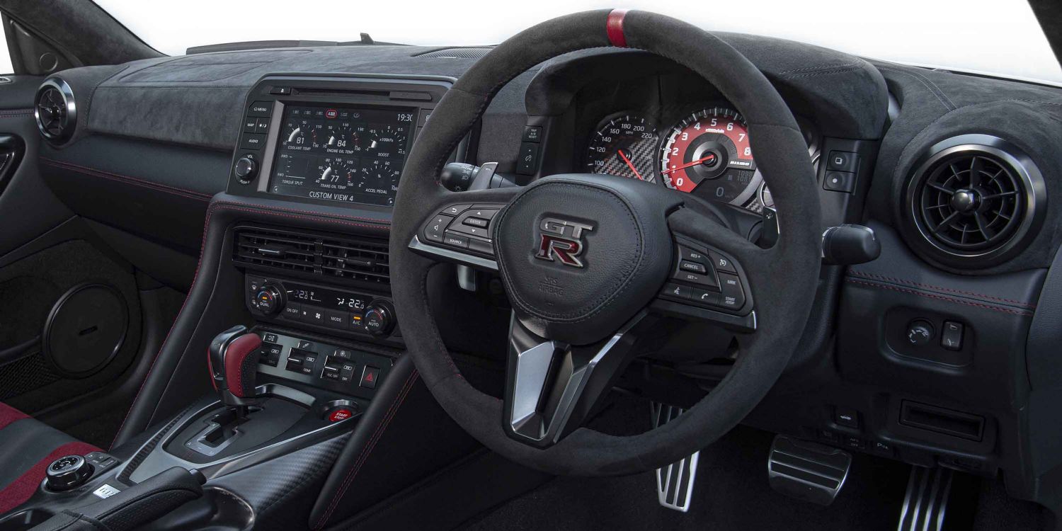 GT-R Nismo Interior