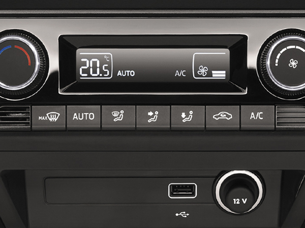 &Scaron; Fabia Hatch | Swing Plus