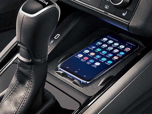 Kamiq Launch Edition Technology Wireless Charging