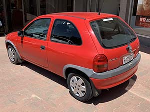 2000 Holden Barina