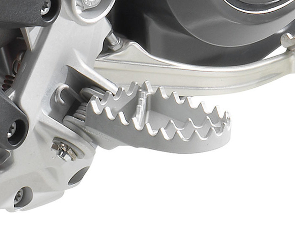ktm 690 footpegs