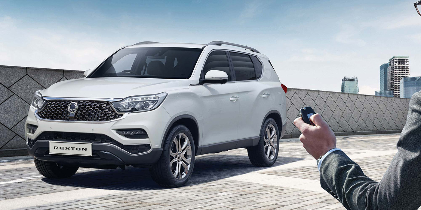 ssangyong-rexton-large-4wd-suv-v2