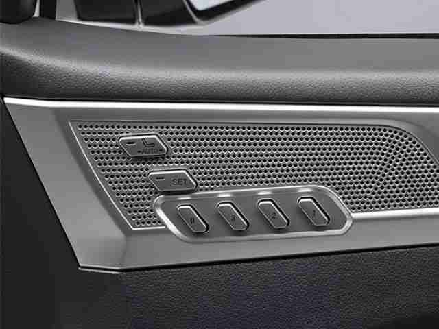 ssangyong-rexton-power-seats