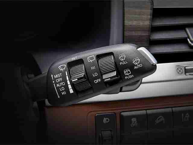 ssangyong-rexton-rain-sensing-wipers