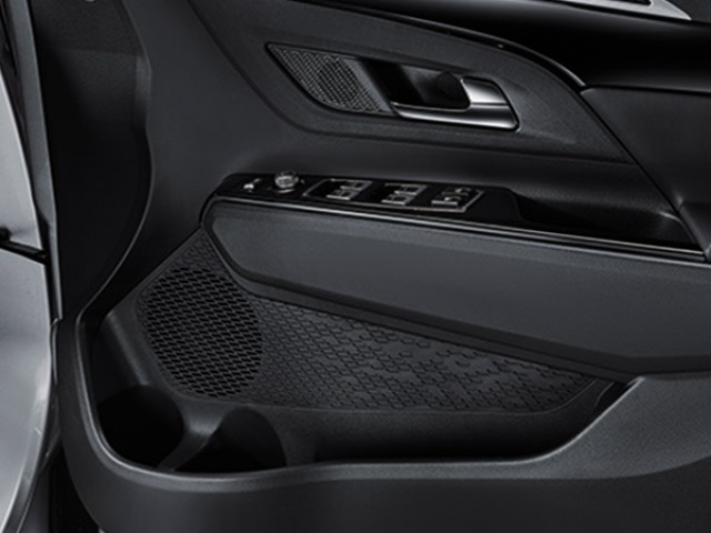 ssangyong-korando-speakers