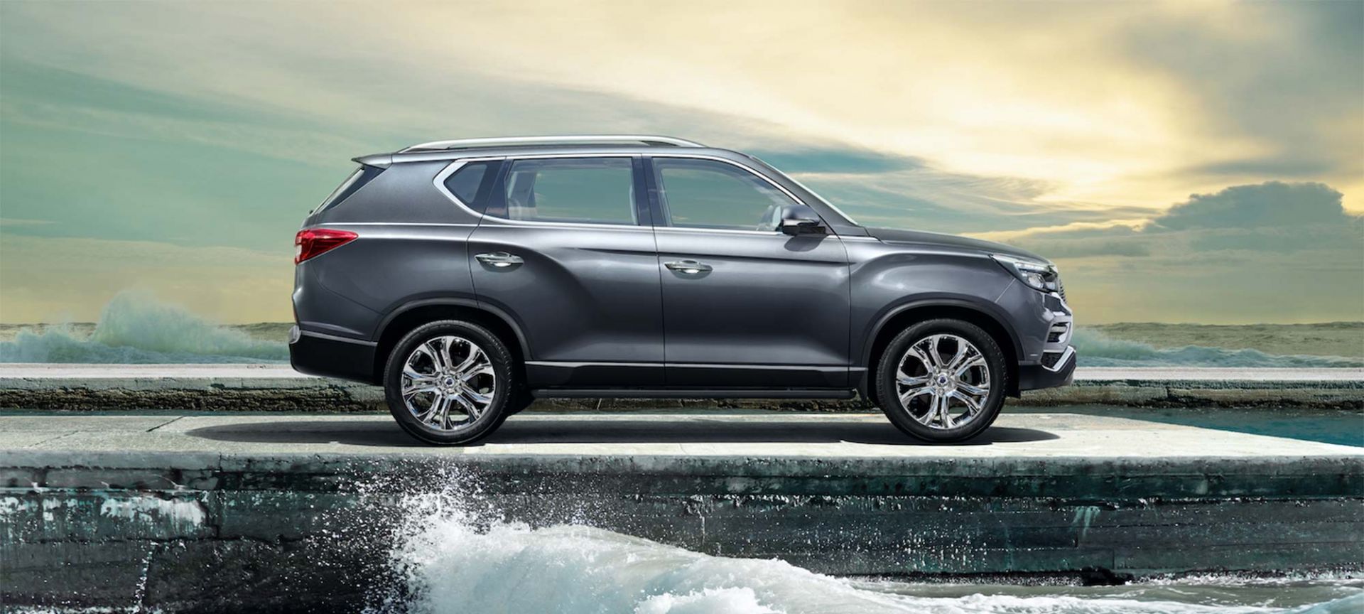 ssangyong-rexton-family-suv-luxury