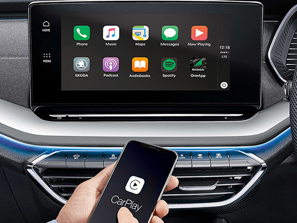 Skoda Octavia RS Technology Wireless Smartphone Connectivity