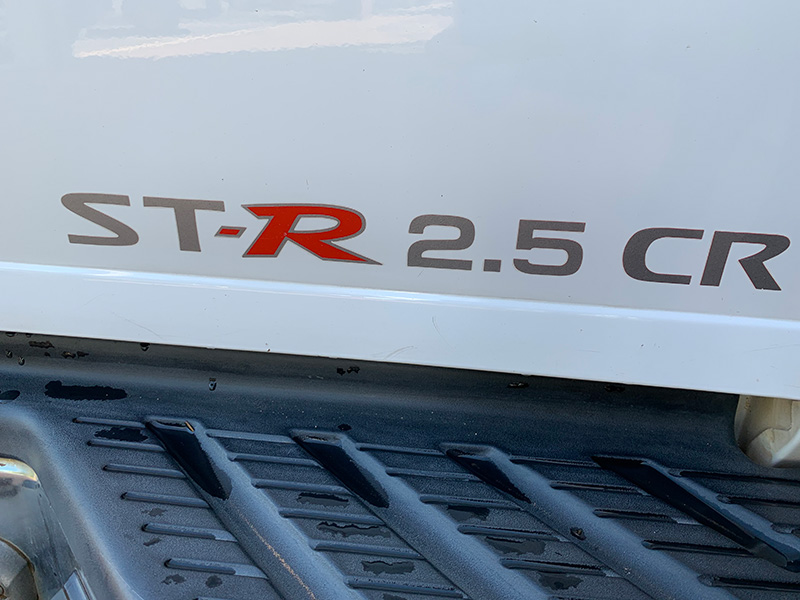2009 Nissan Navara D22 ST-R 2.5 Turbo Diesel Manual 4x4 Dual Cab Utility