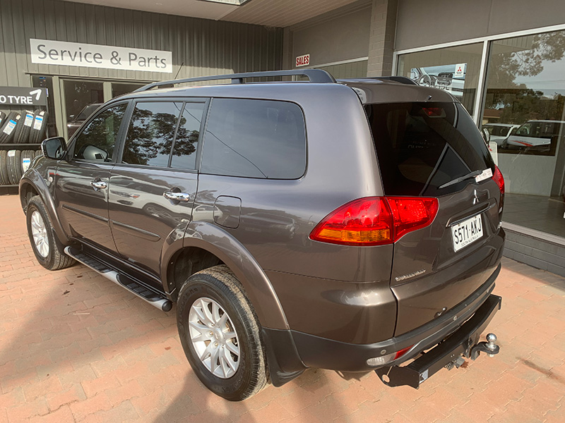 2011 Mitsubishi Challenger PB XLS 2.5 Turbo Diesel Auto 4x4 SUV